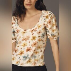 Anthropologie • Floral Dainty Puff Short Sleeve Top (XS)